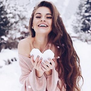 عکس پروفایل برفی دخترانه + متن های زیبا در مورد برف و زمستان