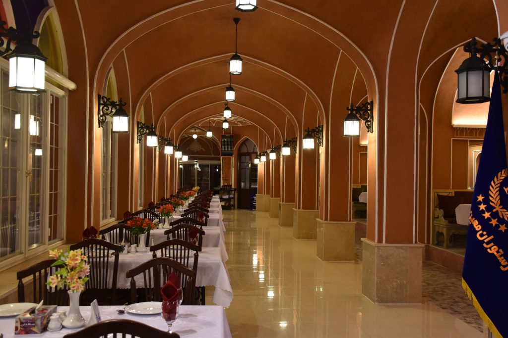 یک راهنمای تخصصی برای رستوران‌های مشهد