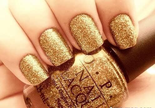 طراحی ناخن زیبا پوست تیره