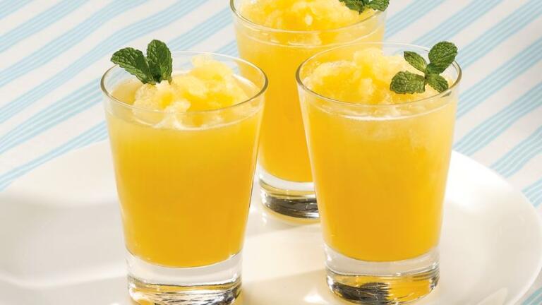 طرز تهیه یخ در بهشت نوشیدنی محبوب و خوشمزه ویژه تابستان و گرما