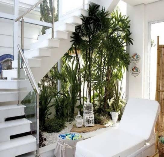 تزیین زیر راه پله