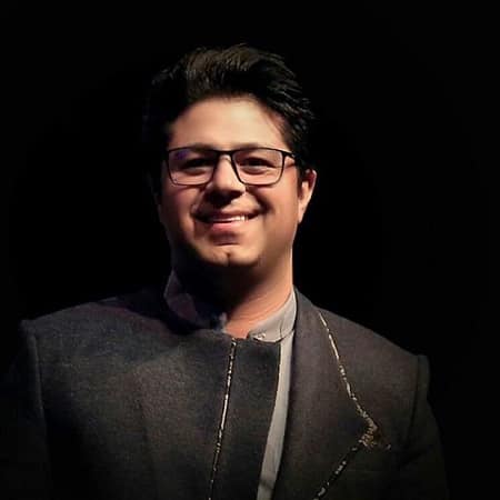 بیوگرافی حجت اشرف زاده 