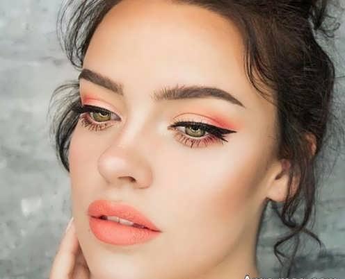  آرایش مونوکروم