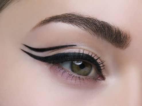 خط چشم دنباله دار