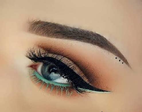 خط چشم دنباله دار