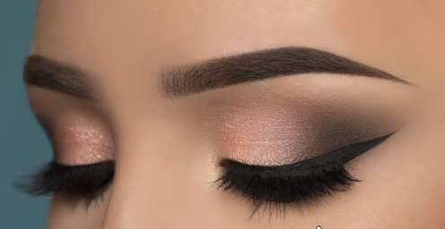 خط چشم دنباله دار