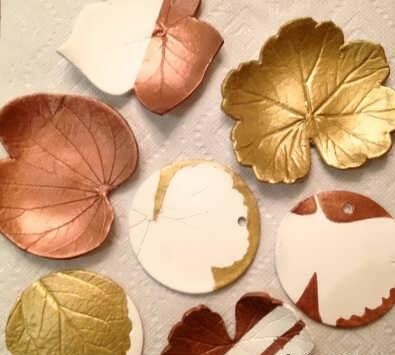 طرز تهیه خمیر نمکی و نحوه قالب گیری به شکل قلب