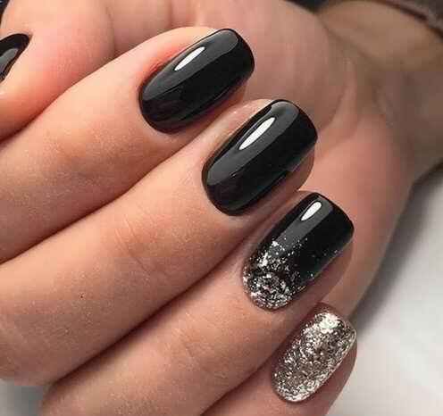 طراحی ناخن ویژه مراسم عزاداری طراحی ناخن ویژه مراسم عزاداری