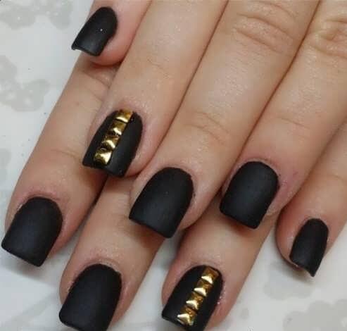 طراحی ناخن ویژه مراسم عزاداری طراحی ناخن ویژه مراسم عزاداری