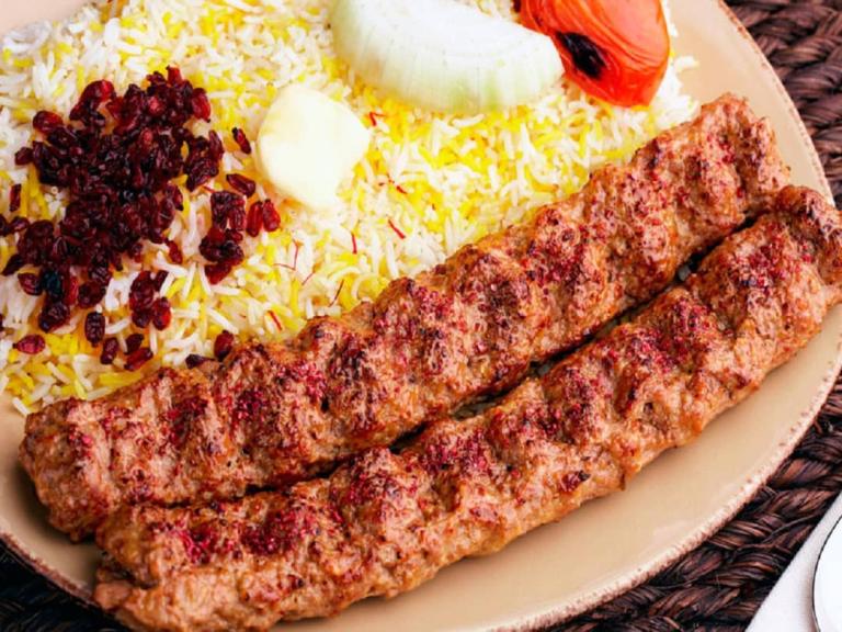 10 غذای مجلسی ایرانی برای ناهار و شام مهمانی ها 10 غذای مجلسی ایرانی برای ناهار و شام مهمانی ها