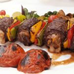 طرز تهیه رولت کباب با 3 دستور مجلسی (با گوشت فیله، مرغ و مصری)