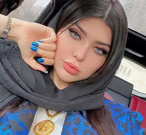 بیوگرافی نیلوفر بهبودی مدل جذاب ایرانی؛ درباره دستگیری و مهاجرت از ایران و زندگی شخصی او پشیمان از ازدواجش