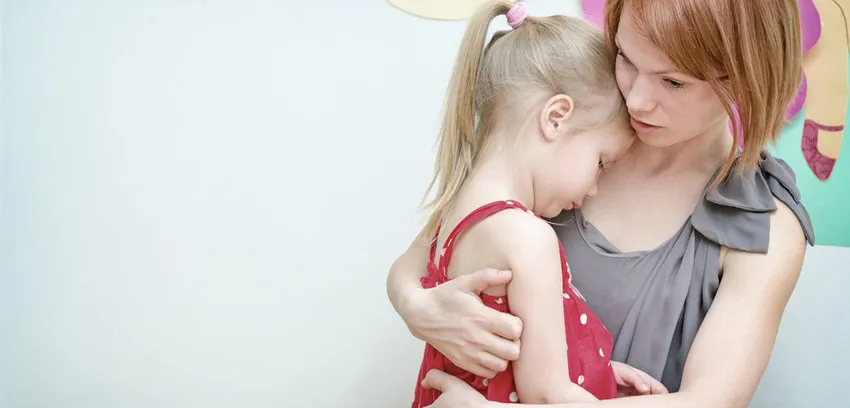 همه چیز درباره کم خونی داسی شکل کودک؛ علائم، عوارض و درمان آن