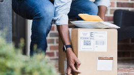 ارسال انواع بسته و مدارک به خارج از کشور (سریع و ارزان)