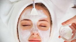 خدمات و آموزش پاکسازی پوست در آکادمی الهه بیوتی خدمات و آموزش پاکسازی پوست در آکادمی الهه بیوتی