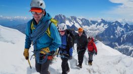 همه چیز درباره فواید کوهنوردی؛ درمان معجزه انگیز انواع بیماری و فواید برای خانم ها فواید کوهنوردی