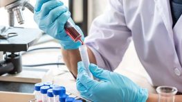 دکتر خون کیست و چه بیماری هایی را درمان میکند؟ دکتر خون کیست و چه بیماری هایی را درمان میکند؟