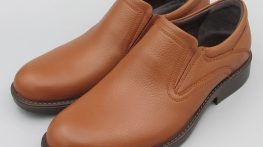 کفش‌های طبی مردانه فرزین: انتخابی هوشمند برای افرادی با مشکلات پا