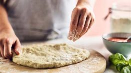 چسپندگی خمیر پیتزا