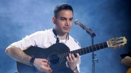 دانلود آهنگ های محسن یگانه (هوش مصنوعی) آهنگ های محسن یگانه (هوش مصنوعی)