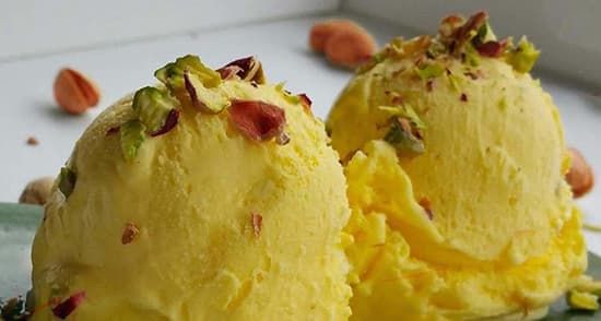 طرز تهیه بستنی موزی خانگی + 4 رسپی متنوع و بدون ثعلب