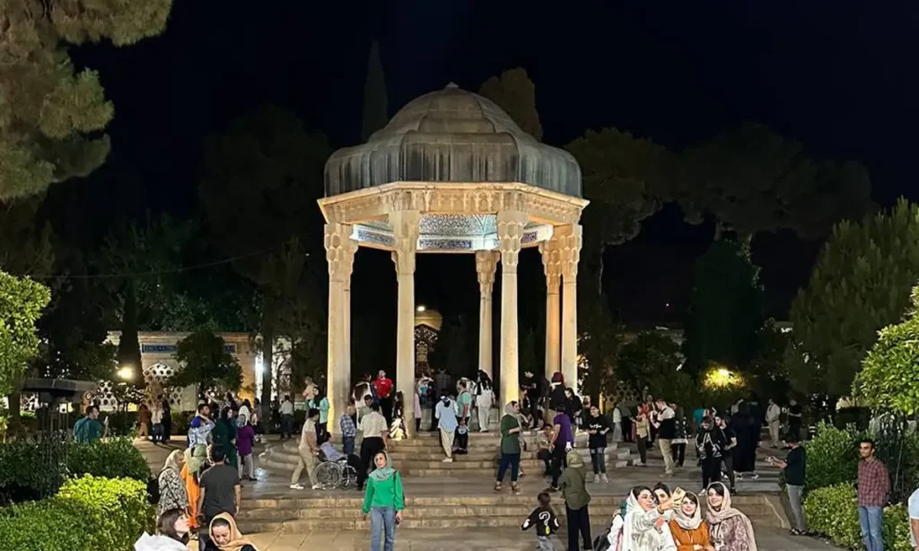  بهترین جاهای ماه عسل در ایران (۸ مکان دنج و فوق العاده برای زوجین)