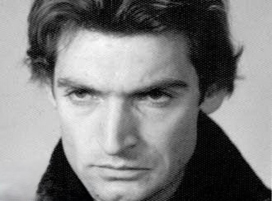 مشهد و گذر کوتاه از نظام‌وظیفه