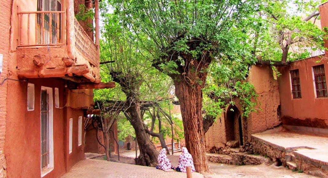 معرفی روستاهای بکر ایران برای یک تعطیلات آرام (۸ مکان دنج)
