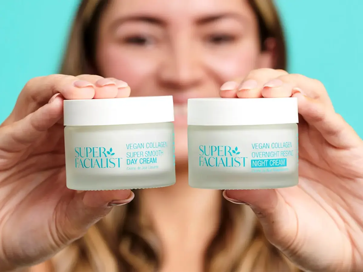 تفاوت کرم روز و شب + ویژگی ها و نحوه استفاده از هر کدام تفاوت کرم روز و شب + ویژگی ها و نحوه استفاده از هر کدام