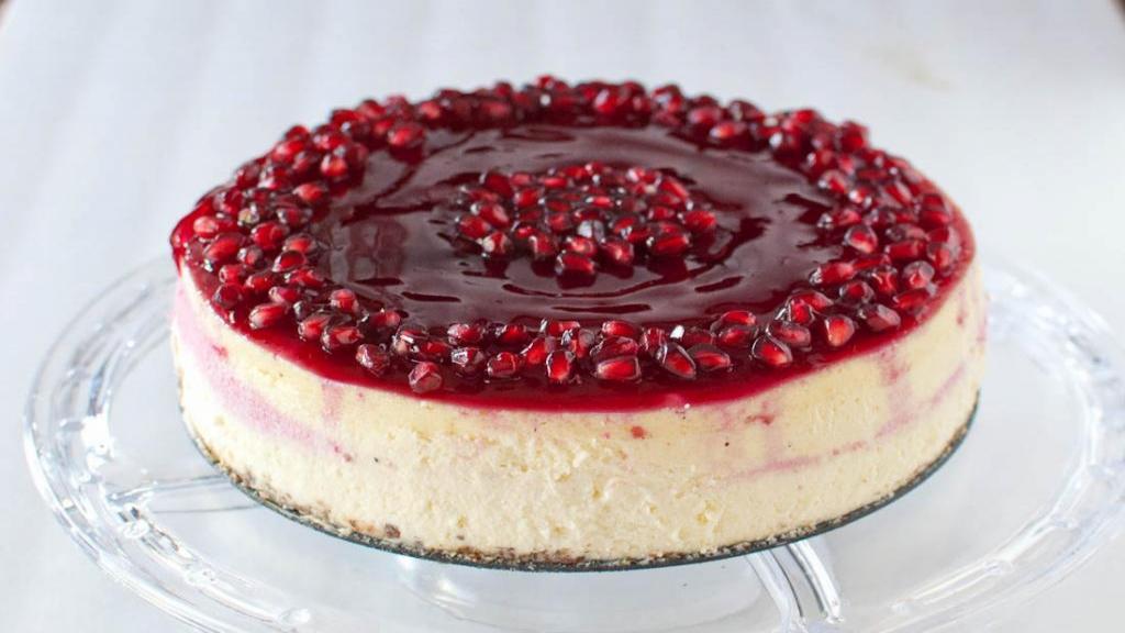 طرز تهیه چیز کیک یلدایی | یک رسپی ساده و خوشمزه برای شب یلدا