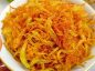 طرز تهیه پیاز داغ خشک؛ پیاز داغ چیپسی با رنگ کاراملی طرز تهیه پیاز داغ خشک