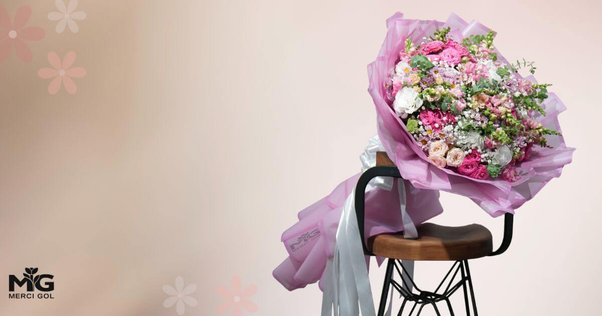 تاج گل یا دسته گل؟ کدام انتخاب برای مجالس شیکتر است؟ تاج گل یا دسته گل؟ کدام انتخاب برای مجالس شیکتر است؟