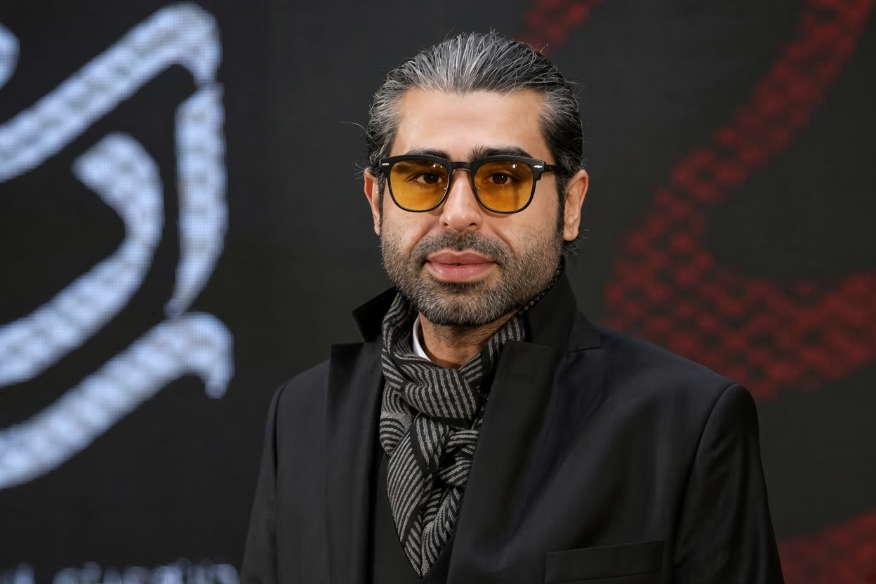 آغاز فعالیت بازیگری از هفت سالگی