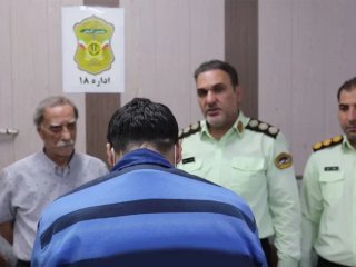 گوشی سیاوش طهمورث پیدا شد؛ سارق دستگیر و گوشی به بازیگر تحویل داده شد